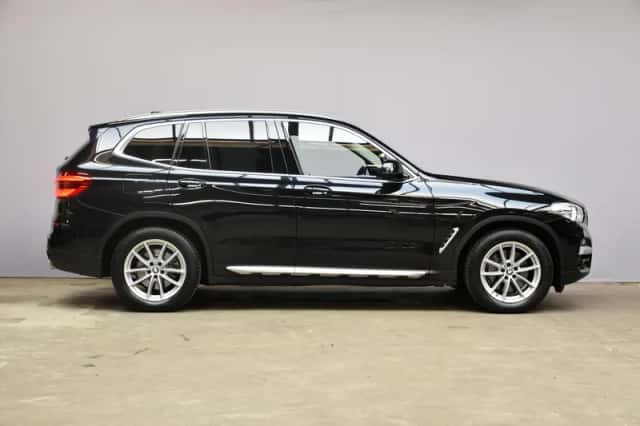BMW X3 (2018) thumbnail 4