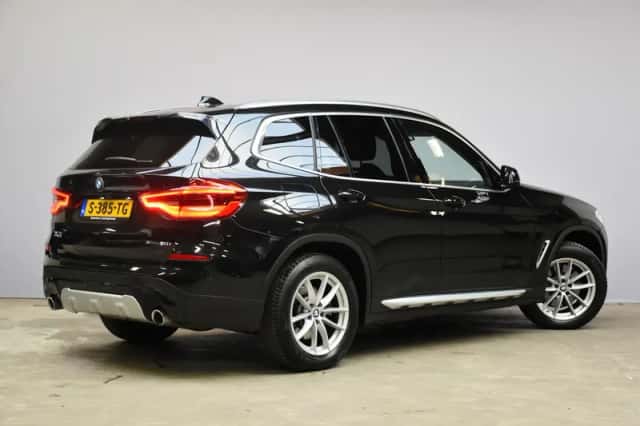 BMW X3 (2018) thumbnail 5