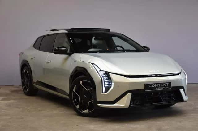 Kia EV4 (2026) thumbnail 4