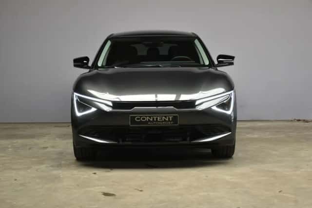 Kia EV6 (2026) thumbnail 2