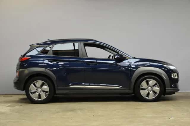 Hyundai Kona (2020) thumbnail 4
