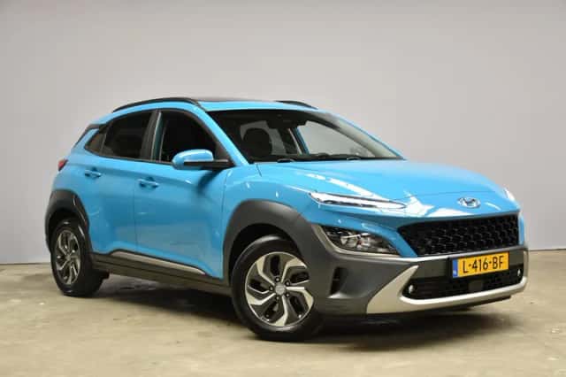 Hyundai Kona (2021) thumbnail 3