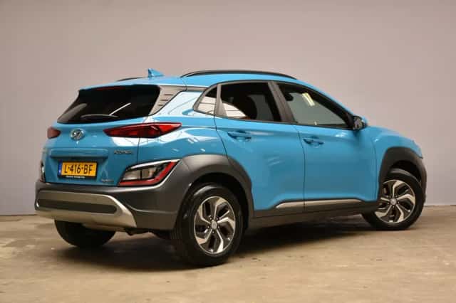 Hyundai Kona (2021) thumbnail 5