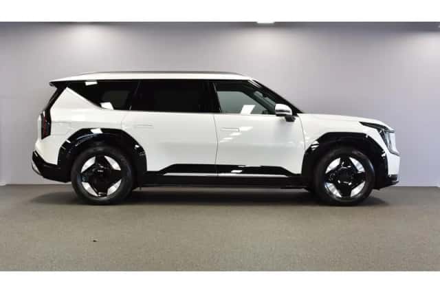 Kia EV9 (2026) thumbnail 4