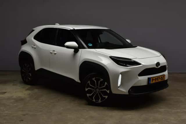 Toyota Yaris Cross (2021) thumbnail 4