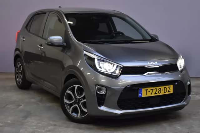 Kia Picanto (2023) thumbnail 3