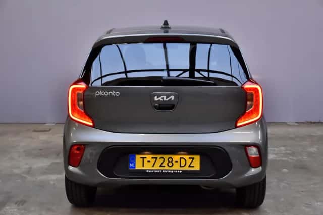 Kia Picanto (2023) thumbnail 6