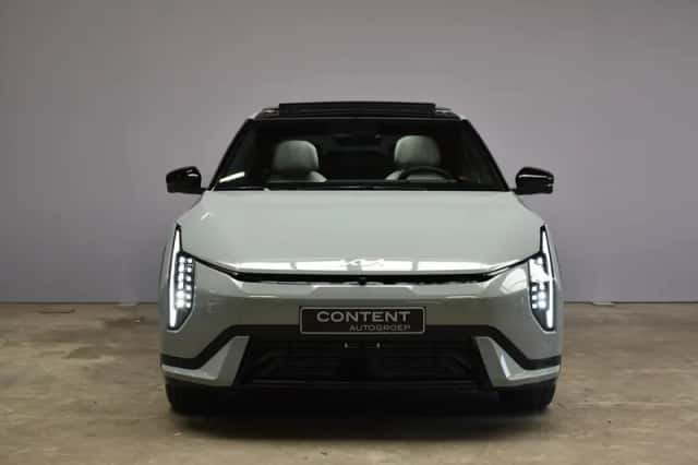 Kia EV4 (2026) thumbnail 2