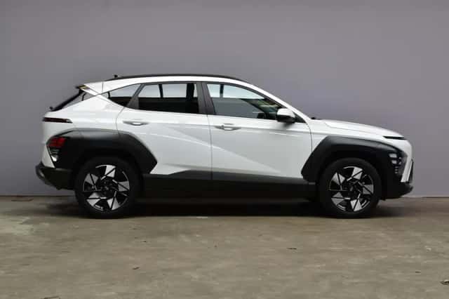 Hyundai Kona (2025) thumbnail 4