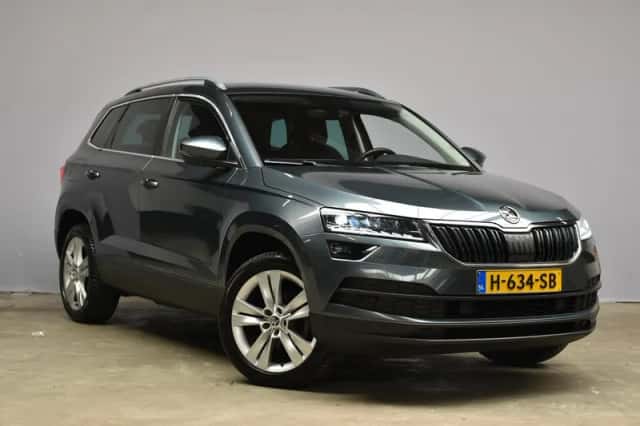 Škoda Karoq (2019) thumbnail 3