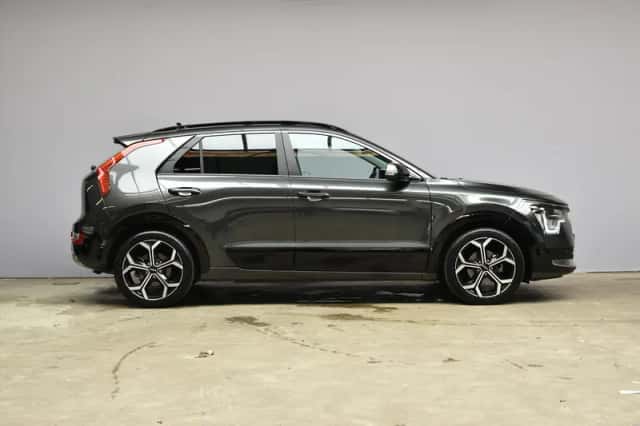 Kia Niro (2025) thumbnail 4
