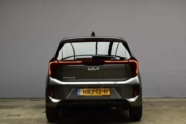 Kia Picanto (2025) thumbnail 6