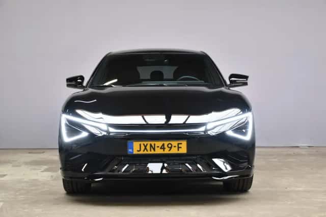 Kia EV6 (2026) thumbnail 2