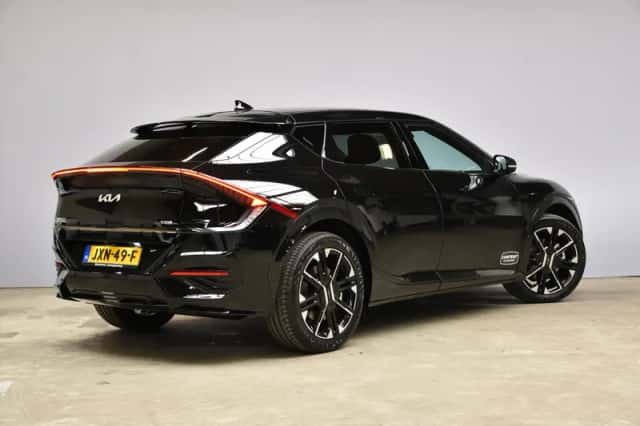 Kia EV6 (2026) thumbnail 5