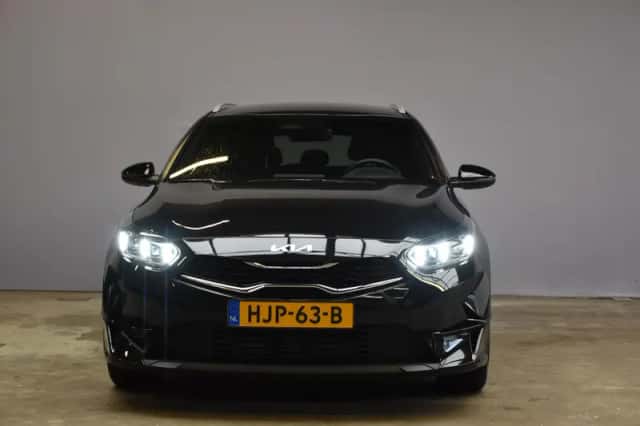 Kia Ceed Sportswagon (2025) thumbnail 3