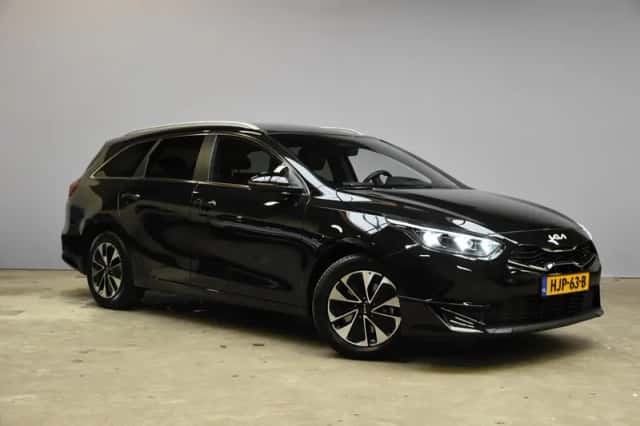 Kia Ceed Sportswagon (2025) thumbnail 4
