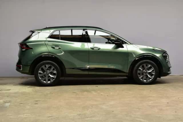 Kia Sportage (2024) thumbnail 4