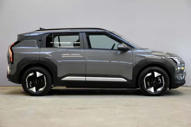 Kia EV3 (2025) thumbnail 6