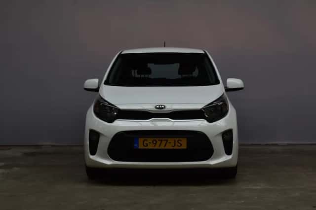 Kia Picanto (2019) thumbnail 2