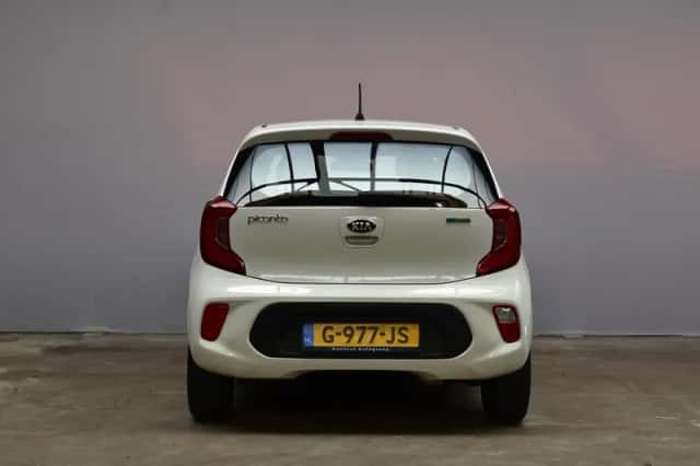 Kia Picanto (2019) thumbnail 6