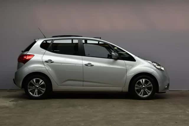 Kia Venga (2017) thumbnail 4