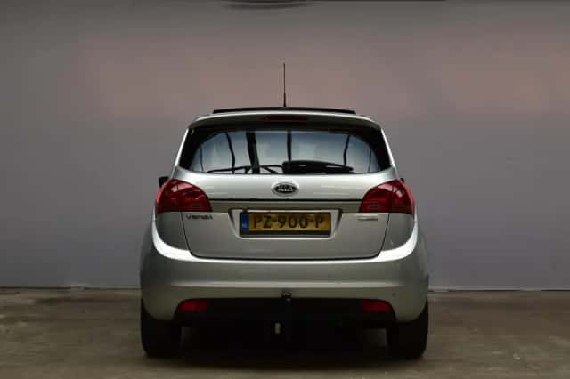 Kia Venga (2017) thumbnail 6