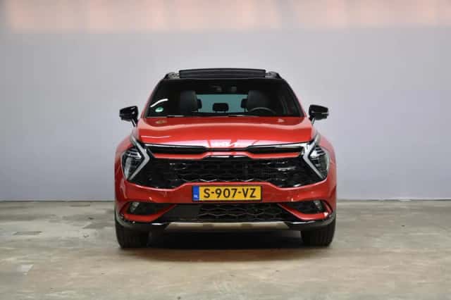 Kia Sportage (2022) thumbnail 2