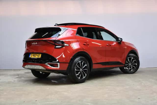 Kia Sportage (2022) thumbnail 5