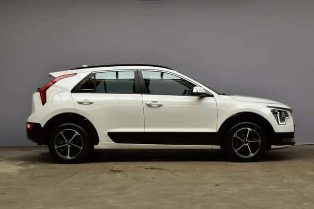 Kia Niro (2023) thumbnail 4