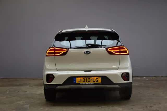 Kia Niro (2020) thumbnail 6