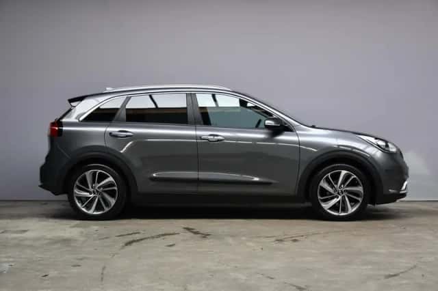 Kia Niro (2017) thumbnail 4