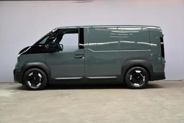 Kia PV5 (2026) thumbnail 2