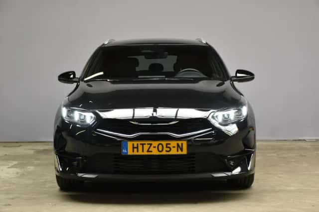 Kia Ceed Sportswagon (2025) thumbnail 2