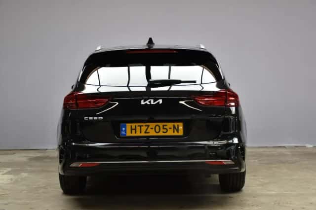 Kia Ceed Sportswagon (2025) thumbnail 6