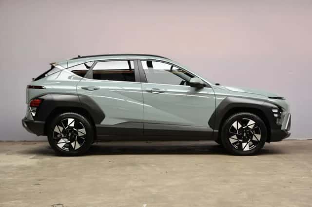 Hyundai Kona (2025) thumbnail 4