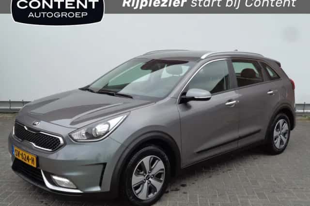 Kia Niro (2018) thumbnail 2