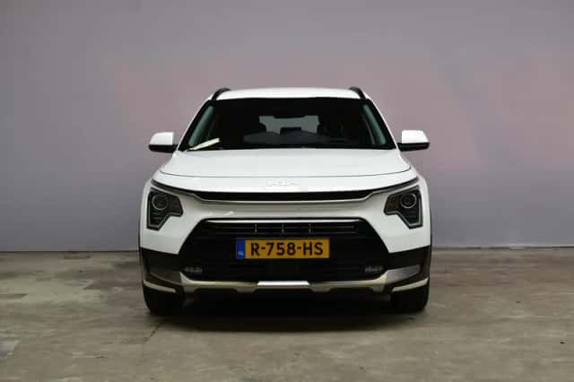 Kia Niro (2022) thumbnail 2