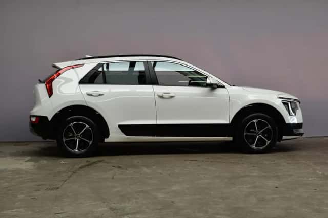 Kia Niro (2022) thumbnail 4
