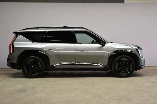 Kia EV9 (2026) thumbnail 4