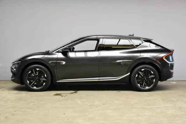 Kia EV6 (2026) thumbnail 4