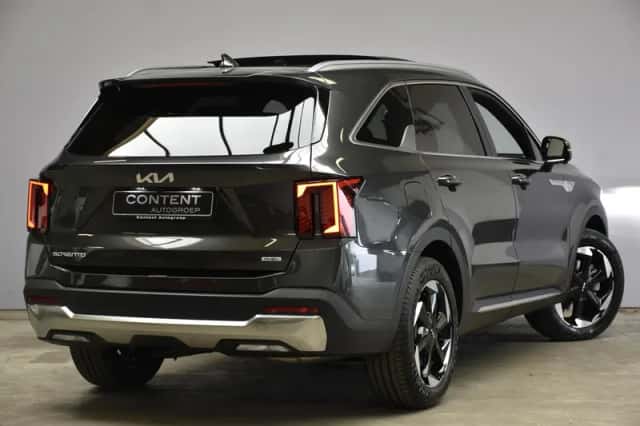 Kia Sorento (2026) thumbnail 4