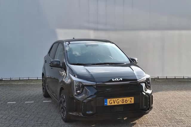 Kia Picanto (2024) thumbnail 3