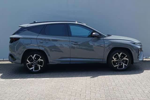 Hyundai Tucson (2025) thumbnail 4