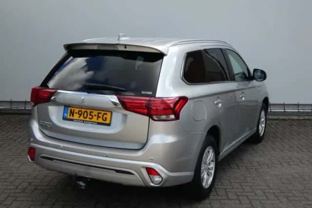 Mitsubishi Outlander (2026) thumbnail 6