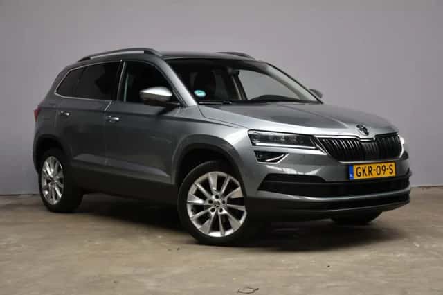 Škoda Karoq (2021) thumbnail 3
