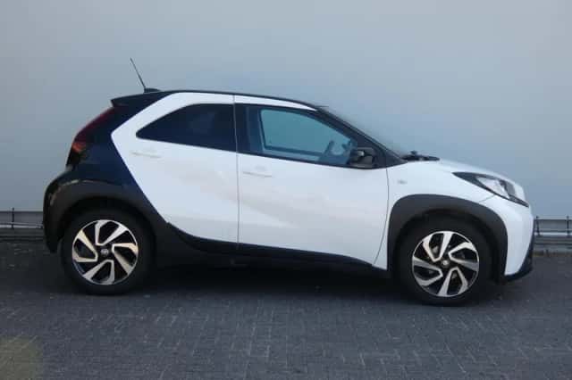 Toyota Aygo (2024) thumbnail 4