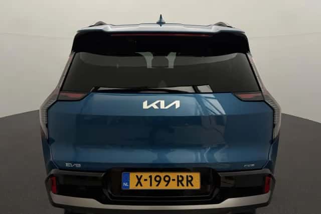 Kia EV9 (2024) thumbnail 5