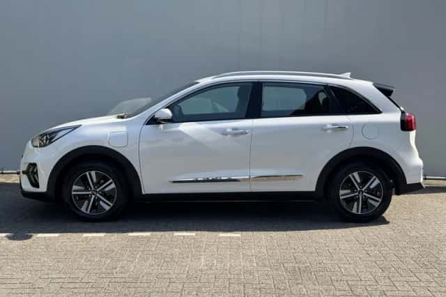 Kia Niro (2021) thumbnail 2