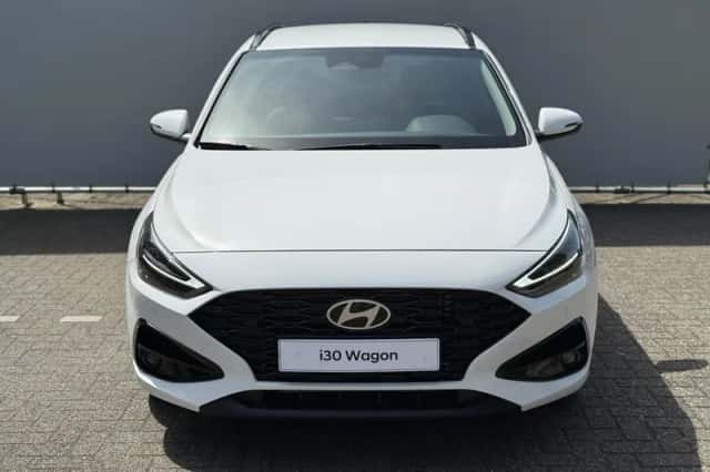 Hyundai i30 (2026) thumbnail 2