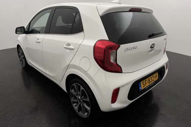 Kia Picanto (2018) thumbnail 4